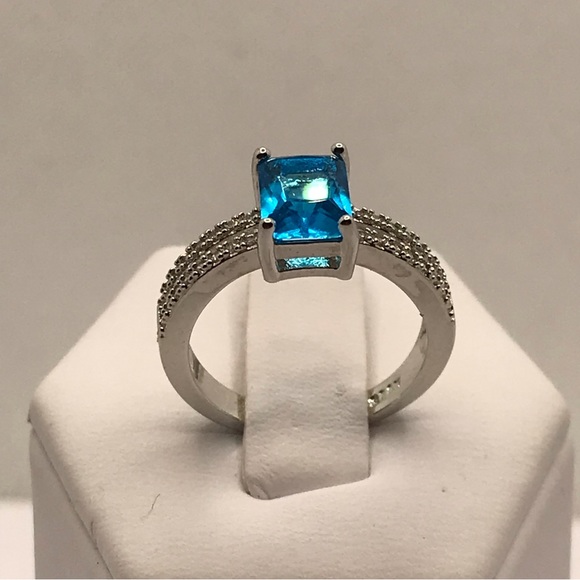 SKYLAR AQUAMARINE EMERALD CUT BRIDAL WEDDING RING - Picture 8 of 8